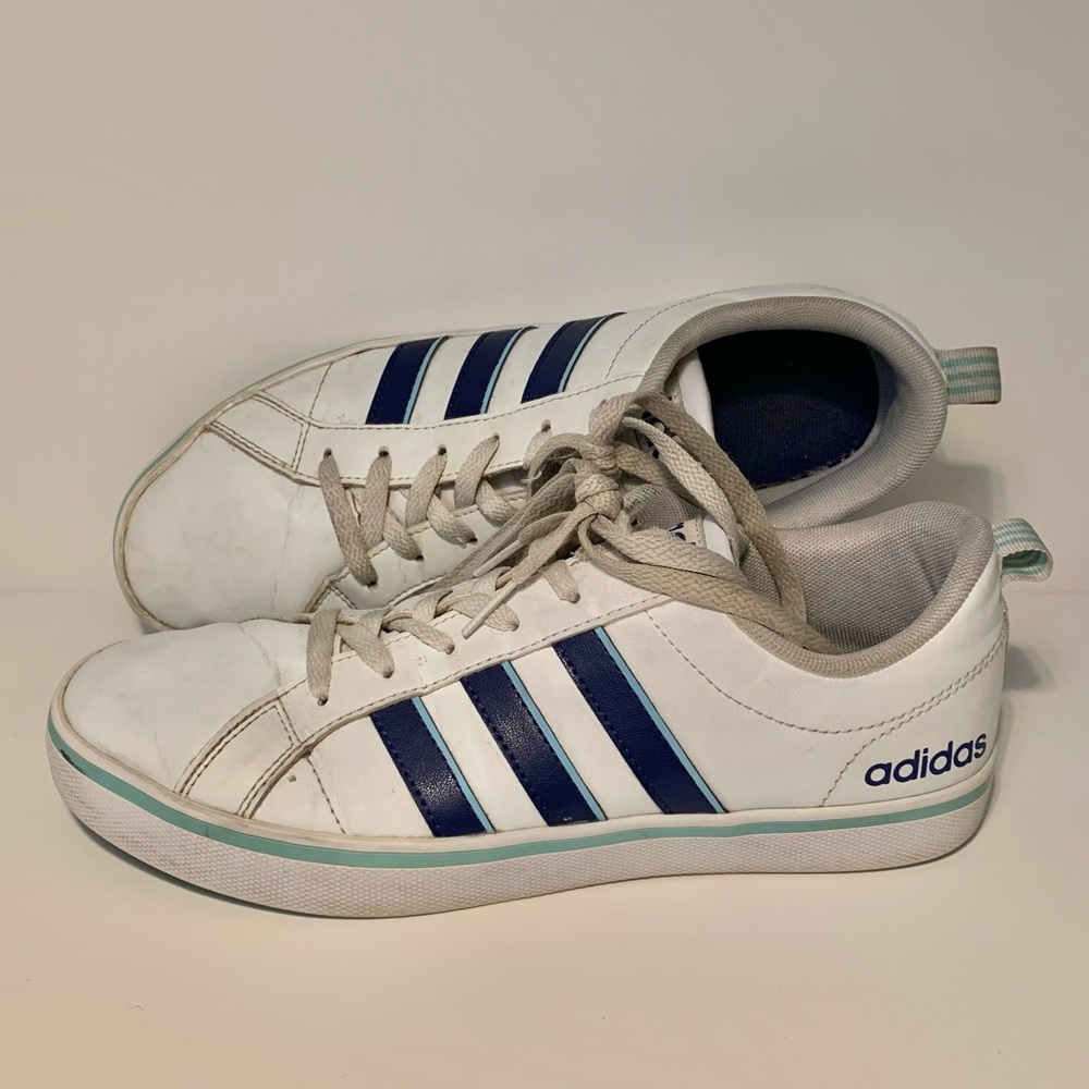 Adidas Sneakers Women’s 8 White, Blue, and Teal